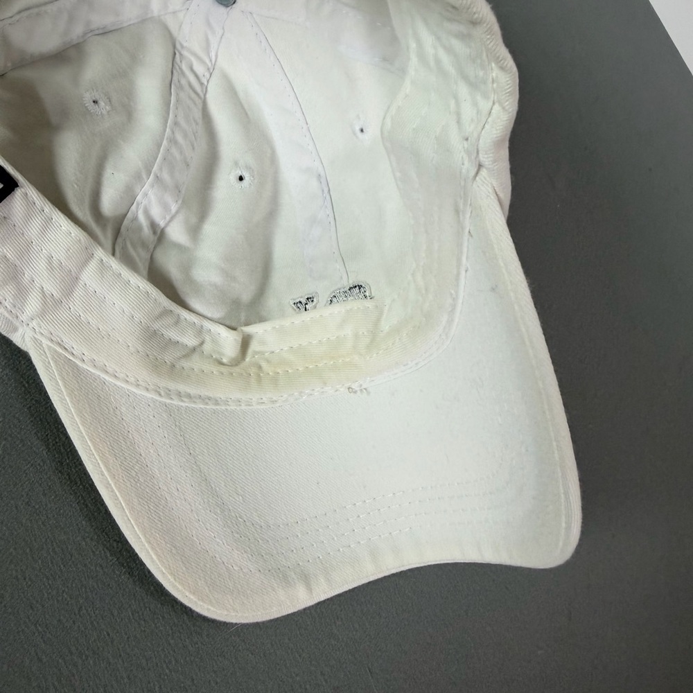 Vineyard Vines White and Red Long Sleeve Tee (Teen 18xl, women’s small)…with hat - Picture 13 of 13